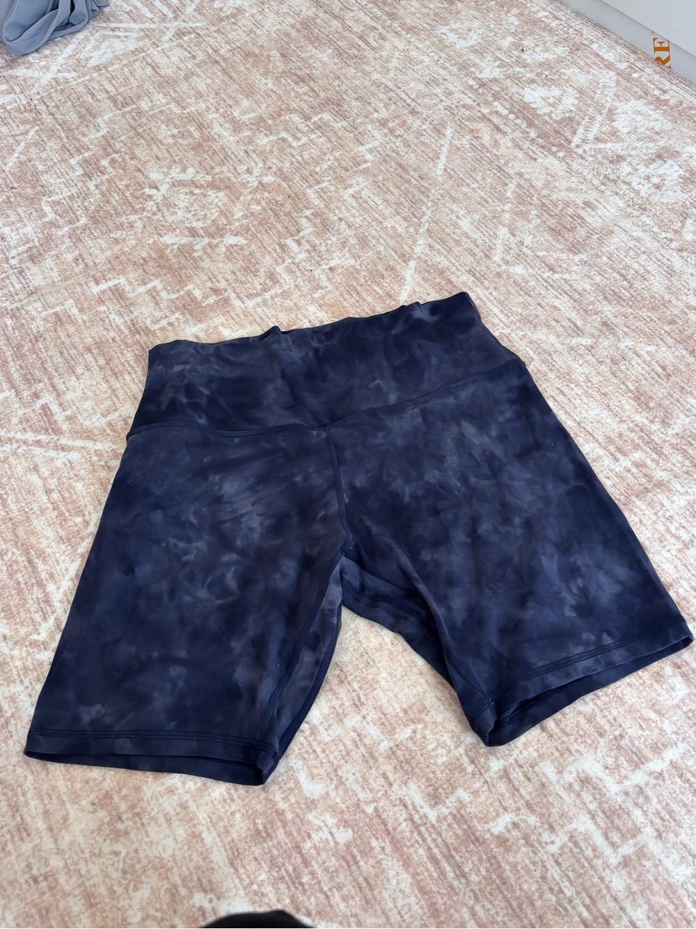 lululemon Wunder Train High-Rise HR Short 8" Blue size